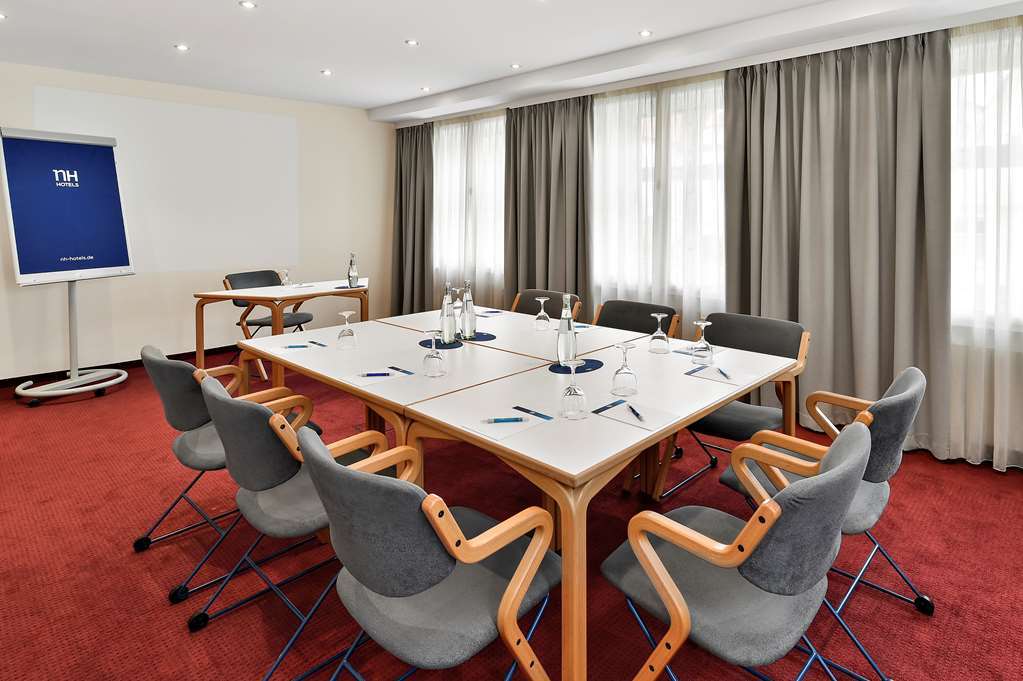 Hotel Kloesterle Noerdlingen - In Kuerze Elaya Hotel Kloesterle Nördlingen Instalações foto
